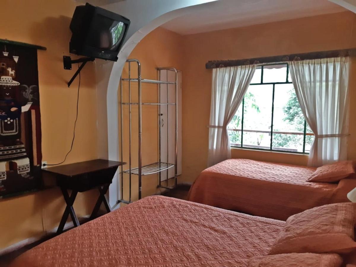 El Pedron Hotel Banos  Bagian luar foto